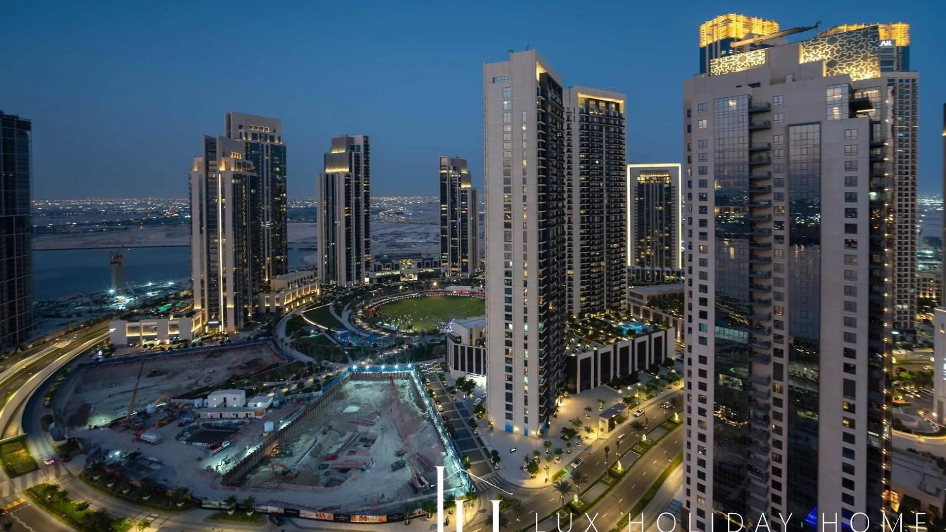 Lux The Dubai Creek View Suite 0*,