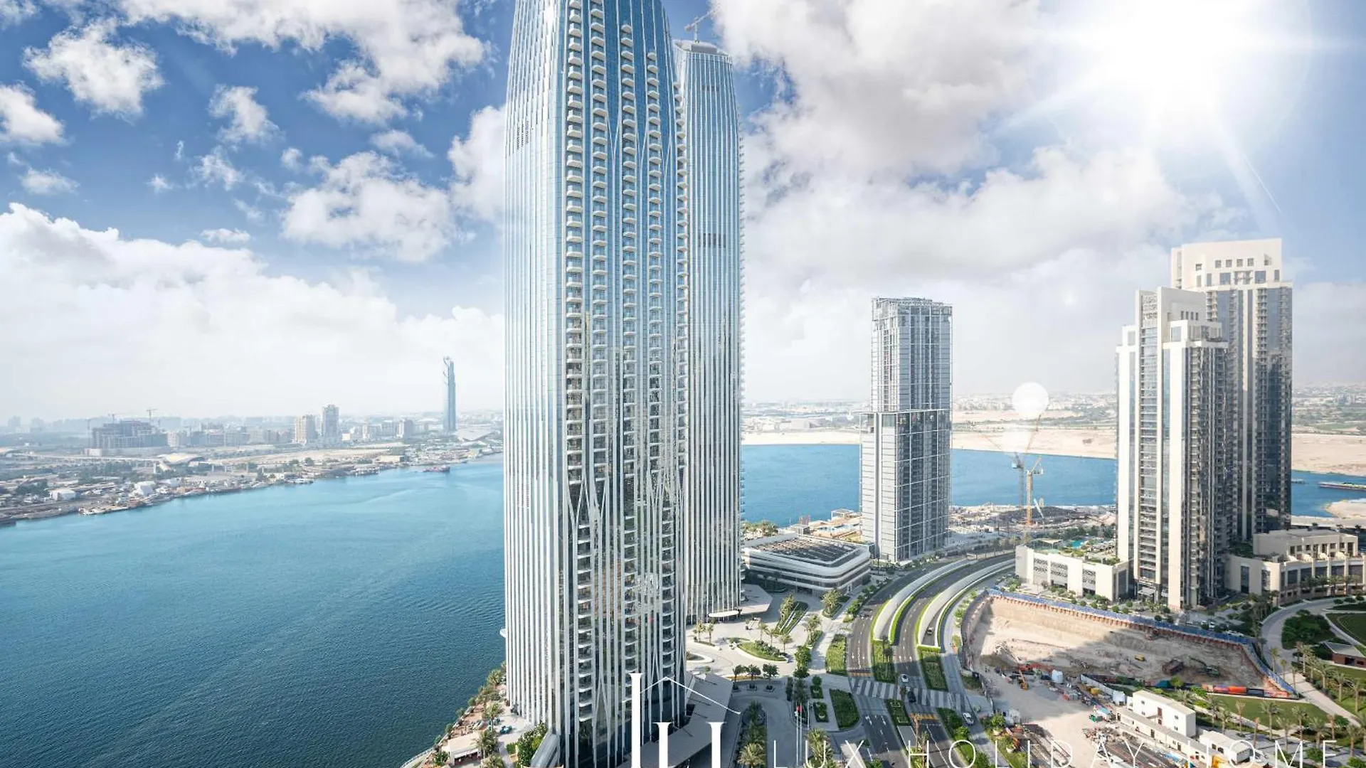 Lux The Dubai Creek View Suite
