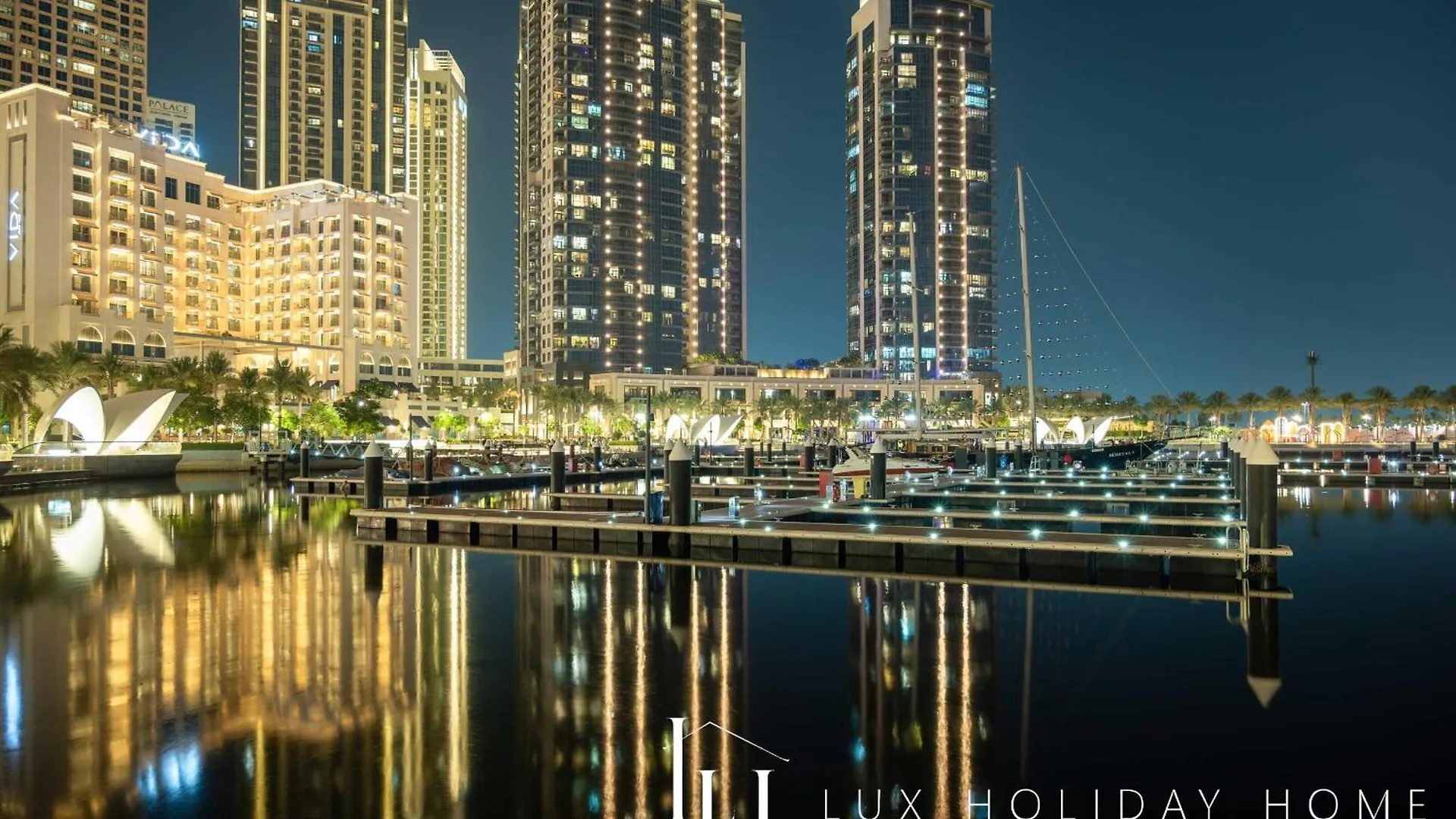 Lux The Dubai Creek View Suite United Arab Emirates