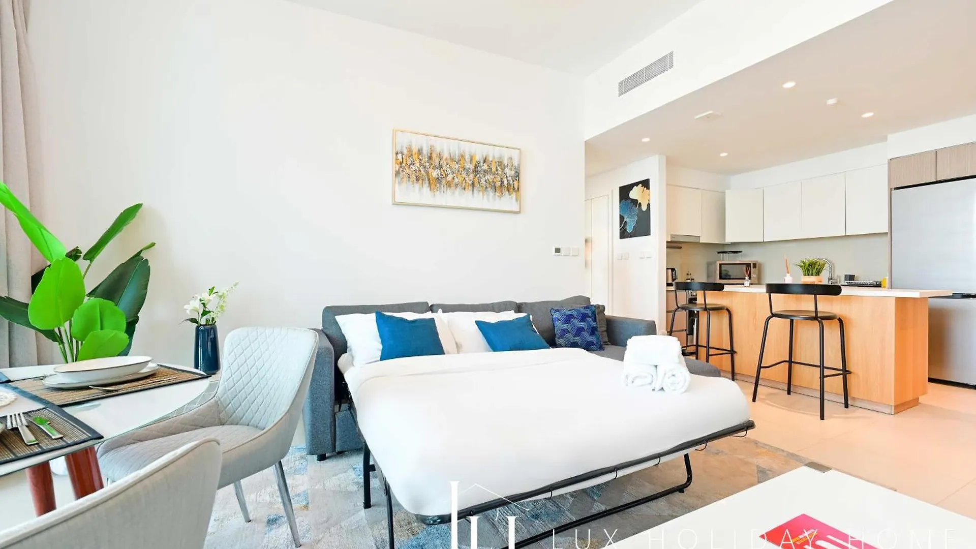 Apartment Lux The Dubai Creek View Suite United Arab Emirates